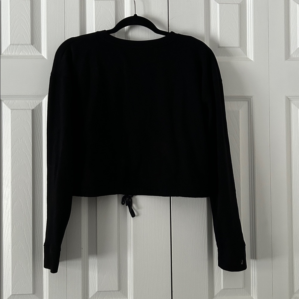 Crop Athletic Crewneck with Thumb Holes - Picture 5 of 5